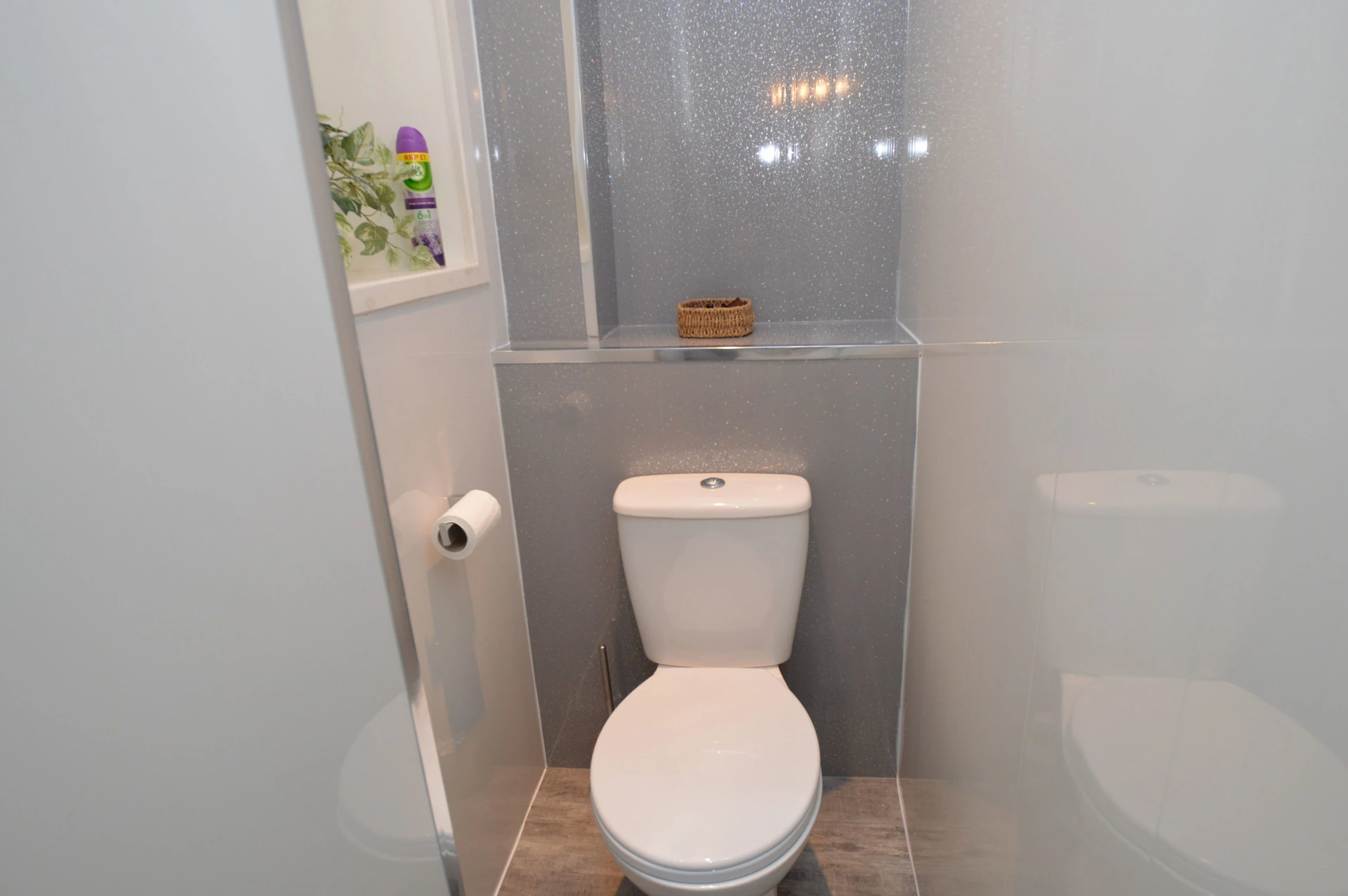 Sebright Holiday Apartment Image 1