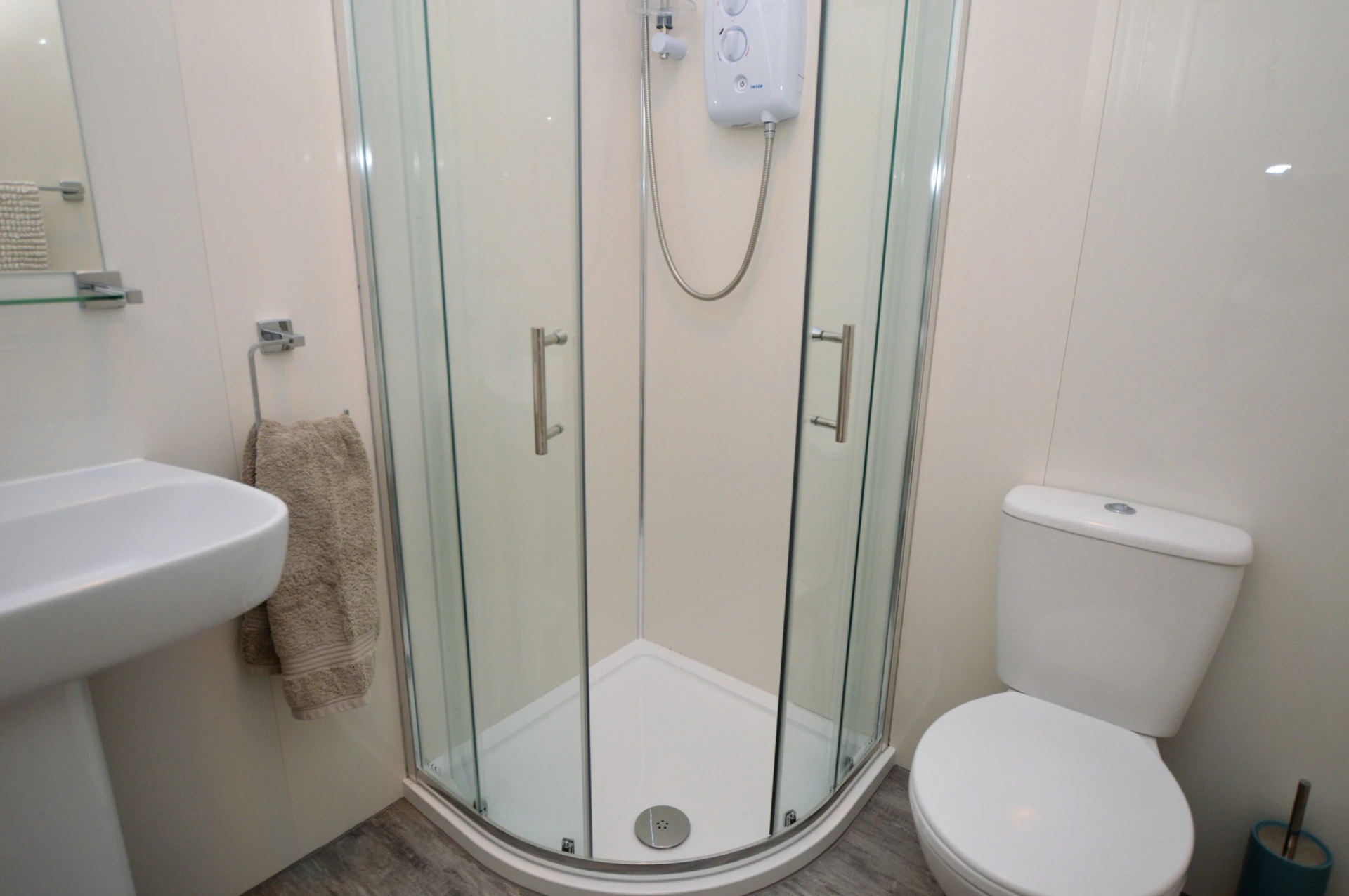 Sebright Holiday Apartment Image 1