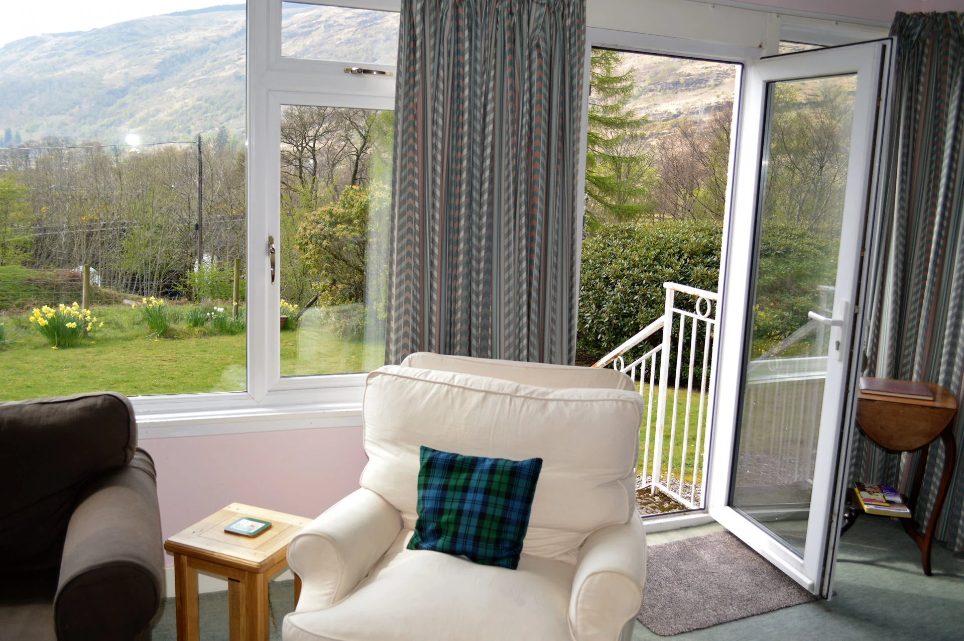 Inverfyne Cottage Image 1