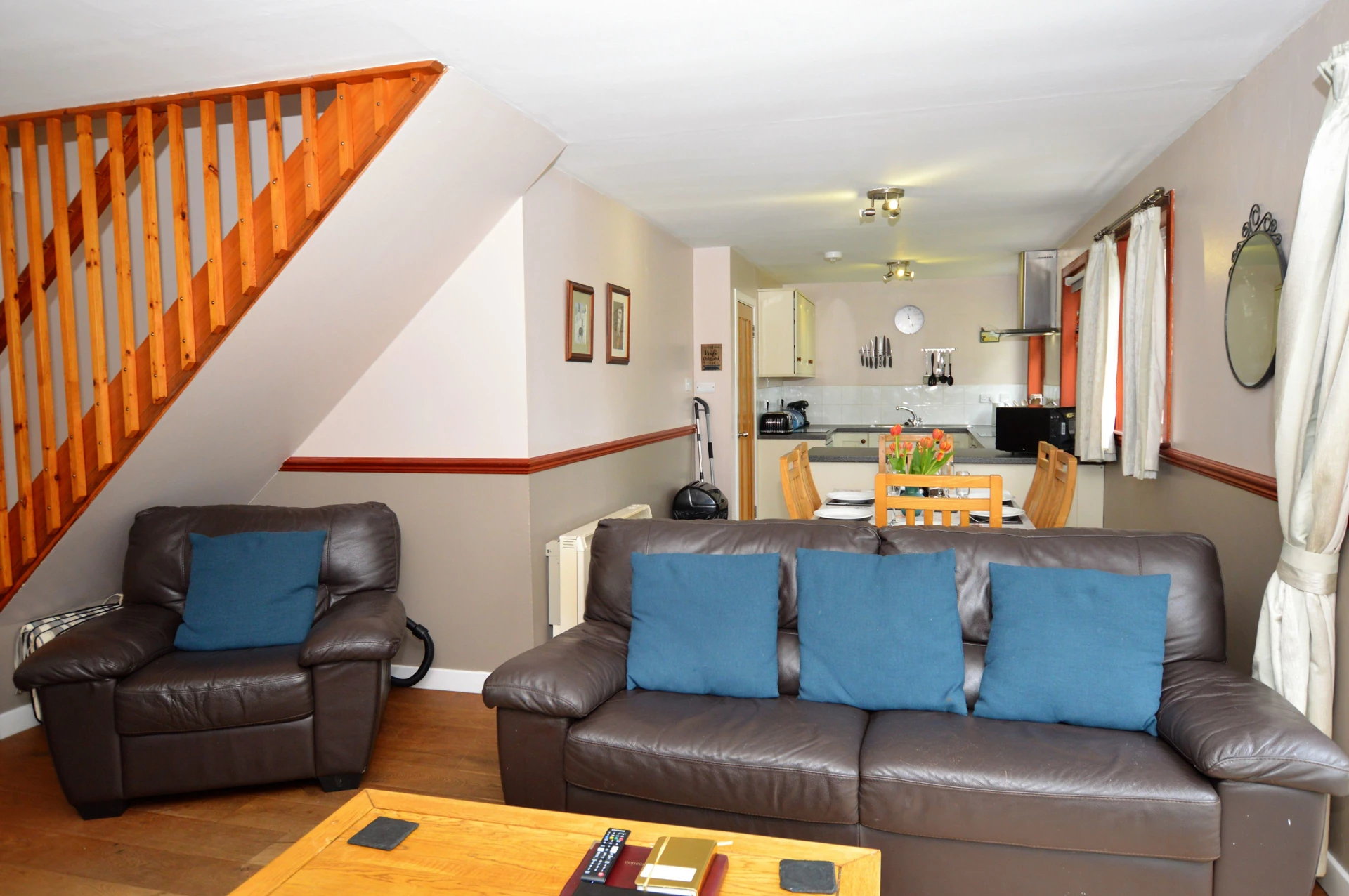 Rowan Cottage Image 1