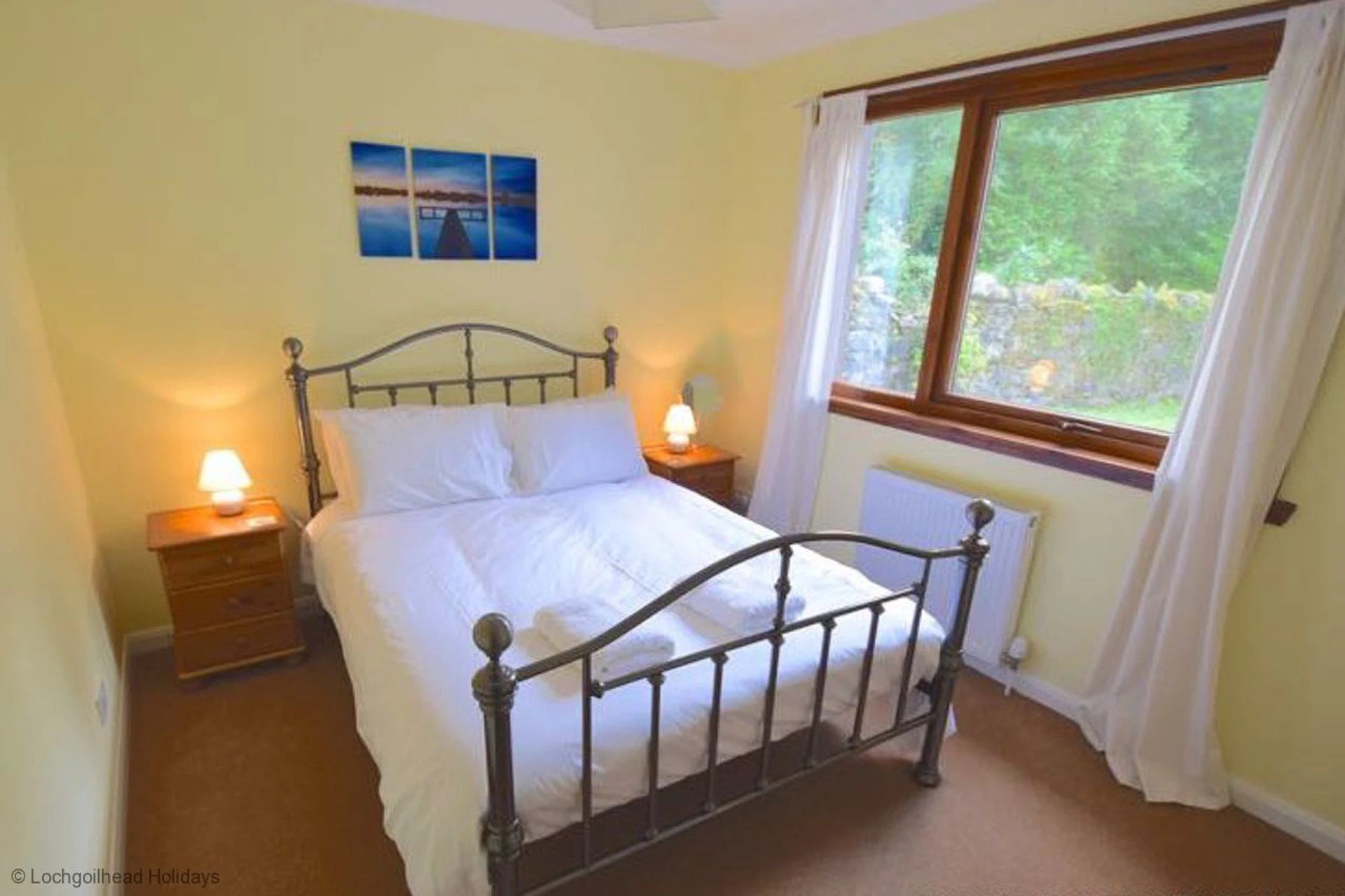 Trefoil by Loch Fyne Image 1