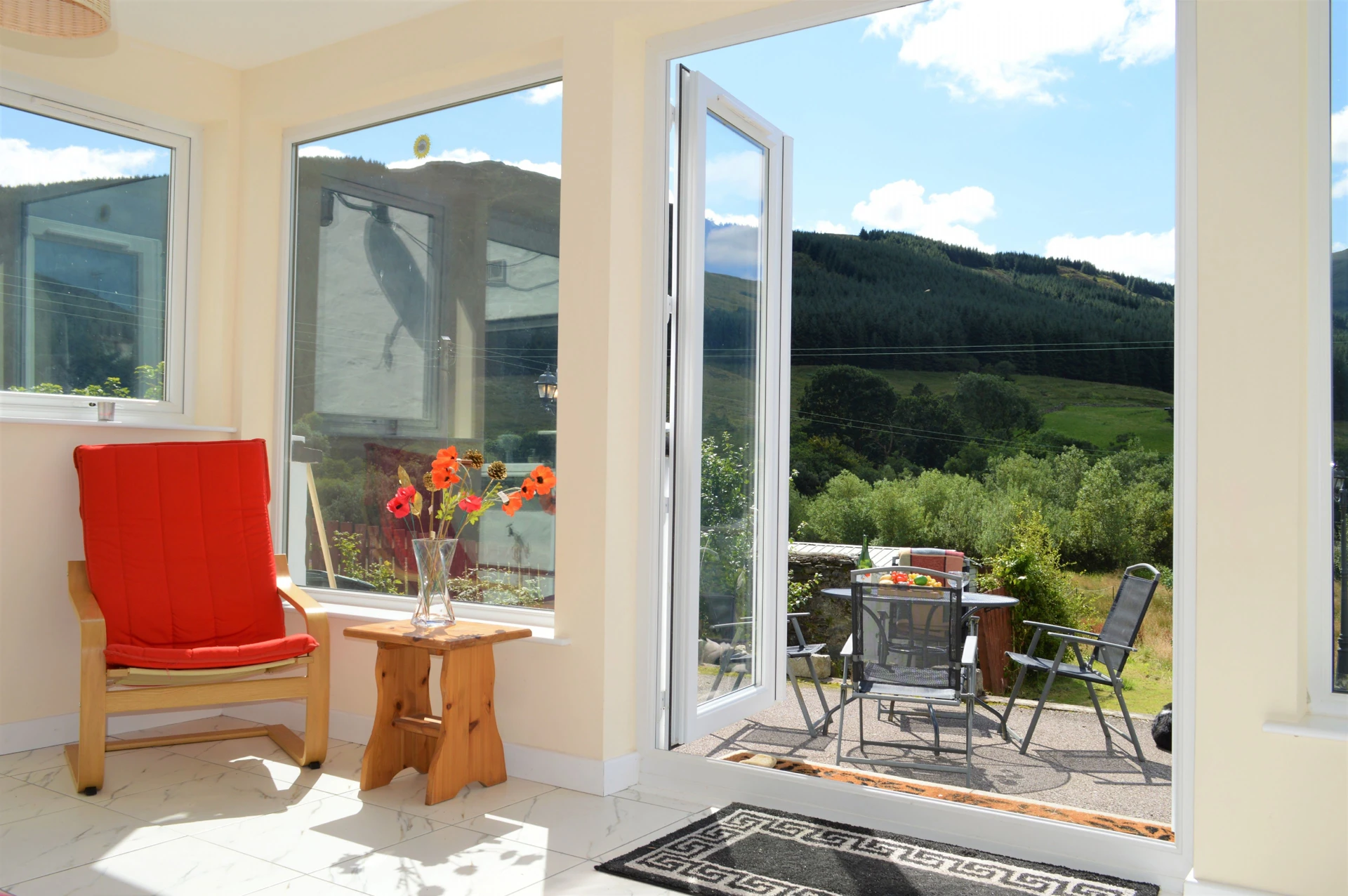 Gorsnavoon Cottage Image 1