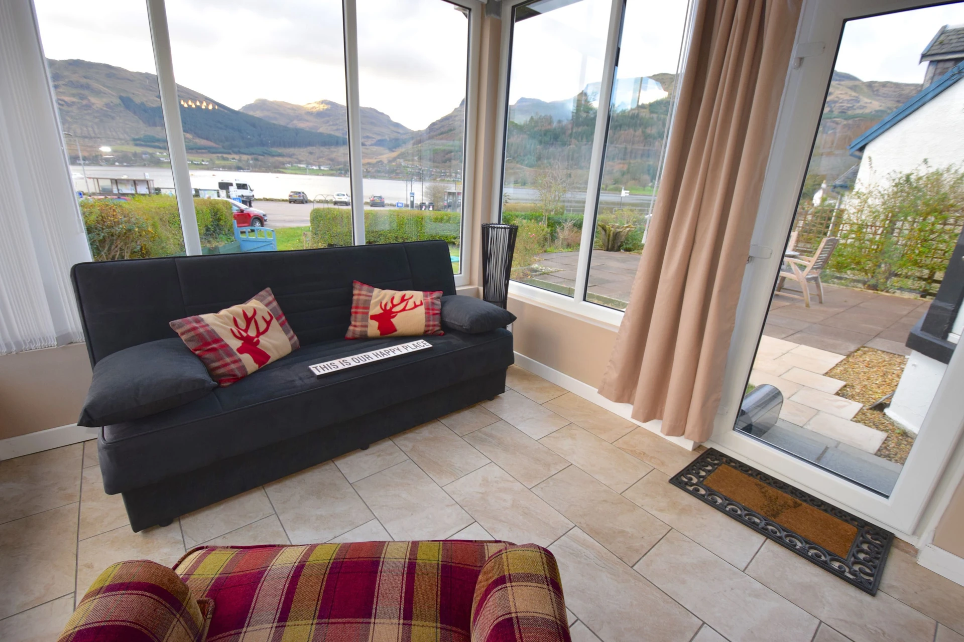 Ashburn on the Loch Image 1