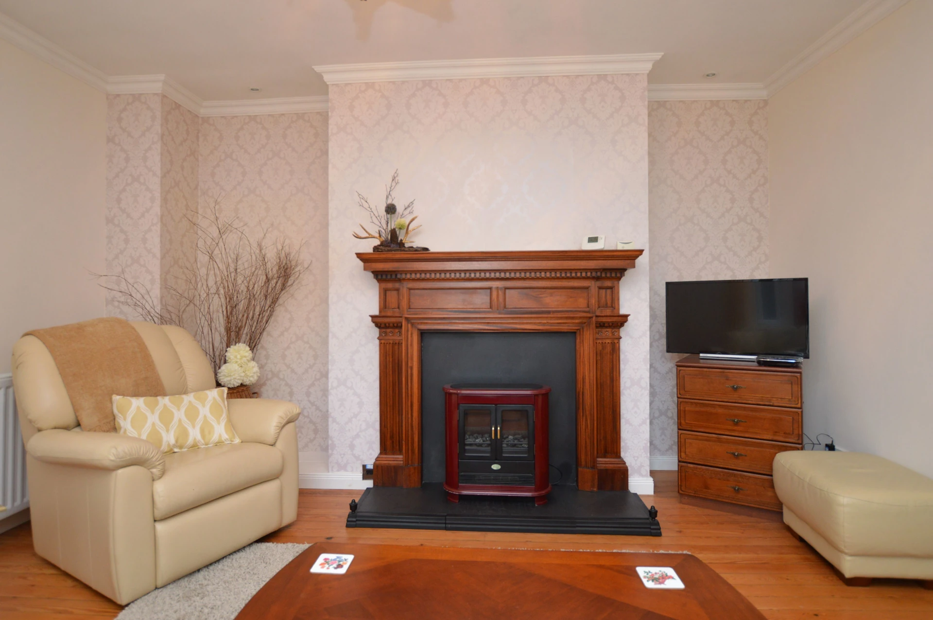 Cedar Cottage Image 1