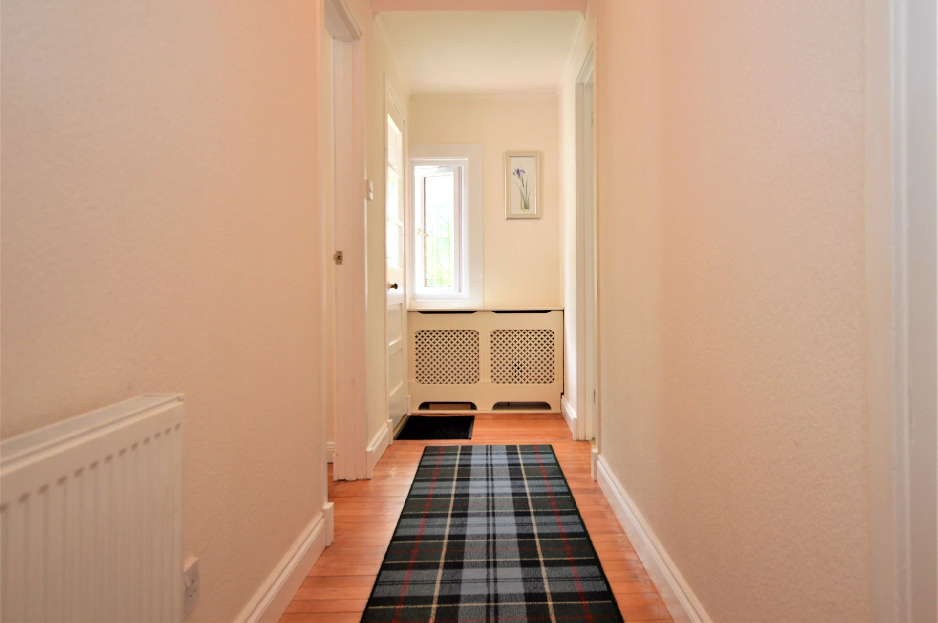 Cedar Cottage Image 1