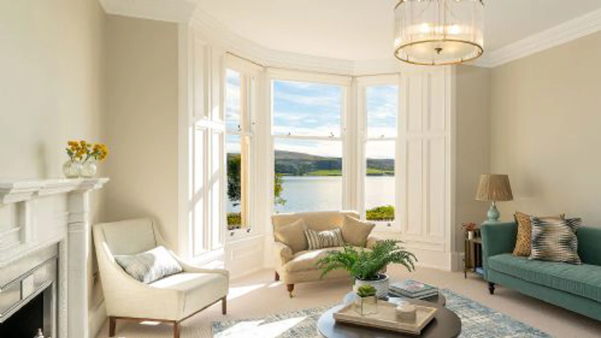 The Hollies, Tighnabruaich Image 1