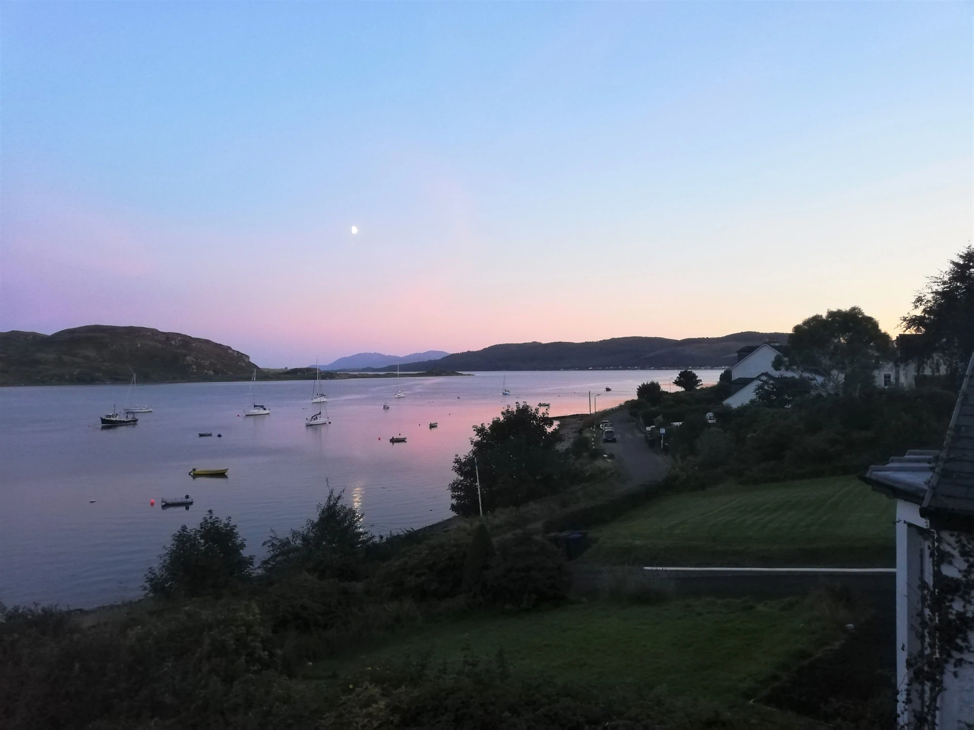 Upper Alta Apartment Image 1