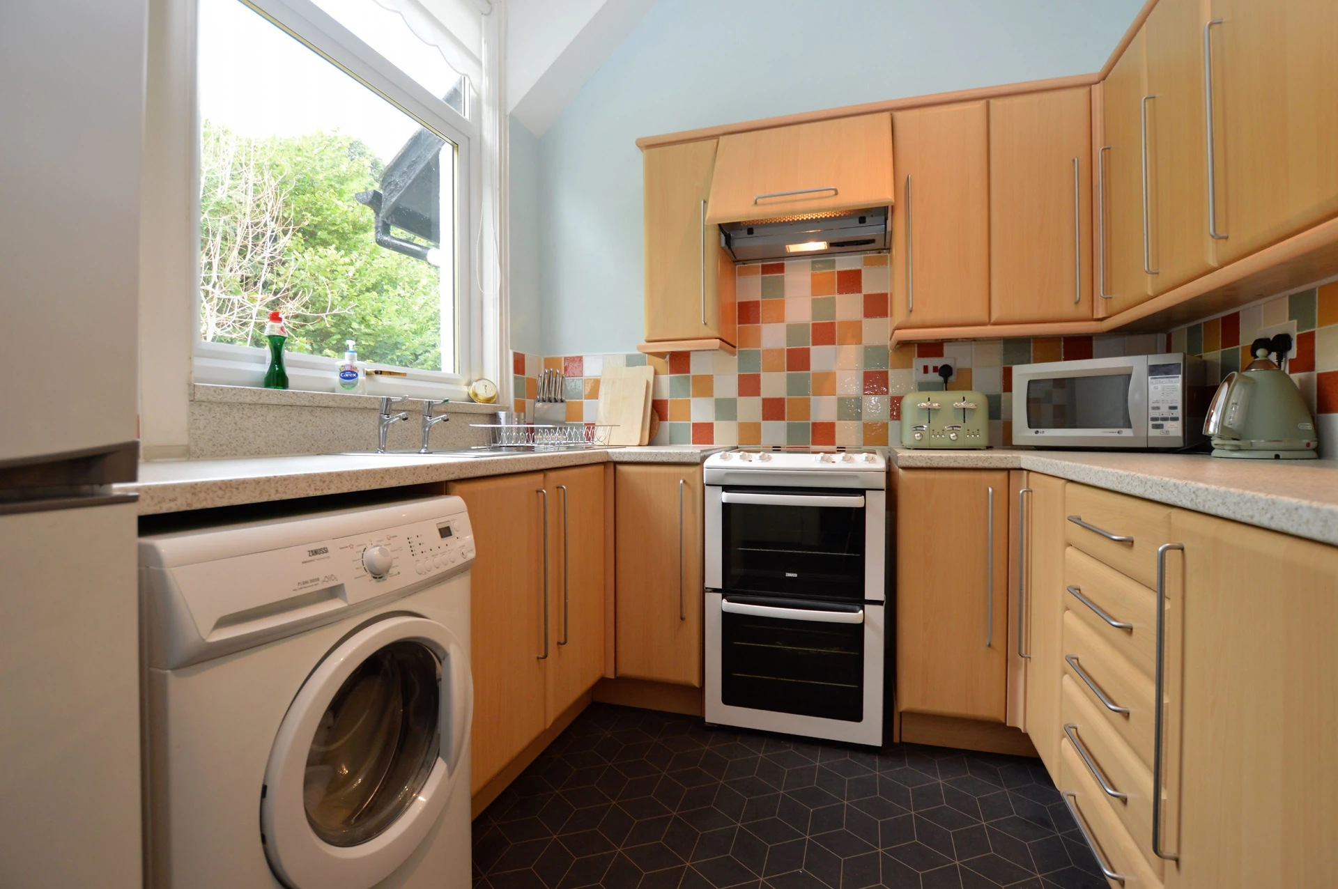 Upper Alta Apartment Image 1