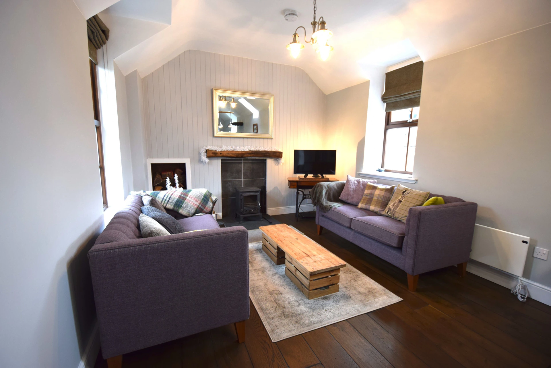 Arivean Cottage Image 1