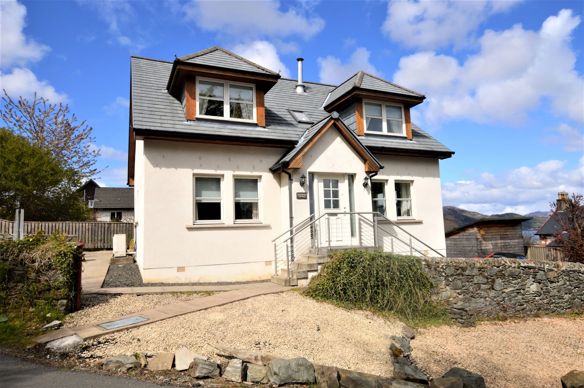 High Beach Cottage Image 1