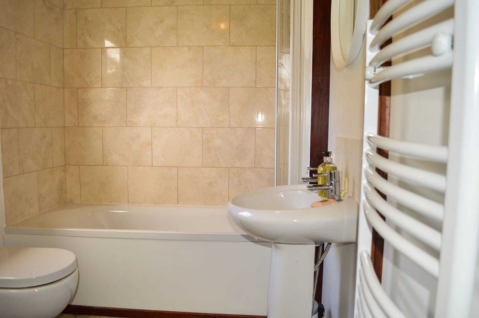 Cockleshell Lodge Image 1