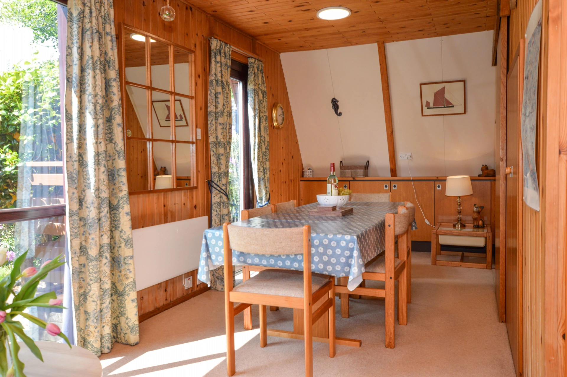 Loch View Lodge Image 1