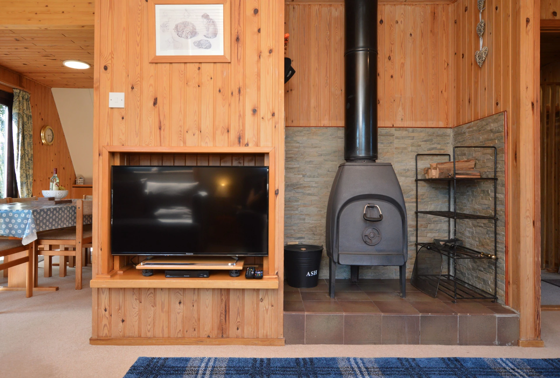 Loch View Lodge Image 1