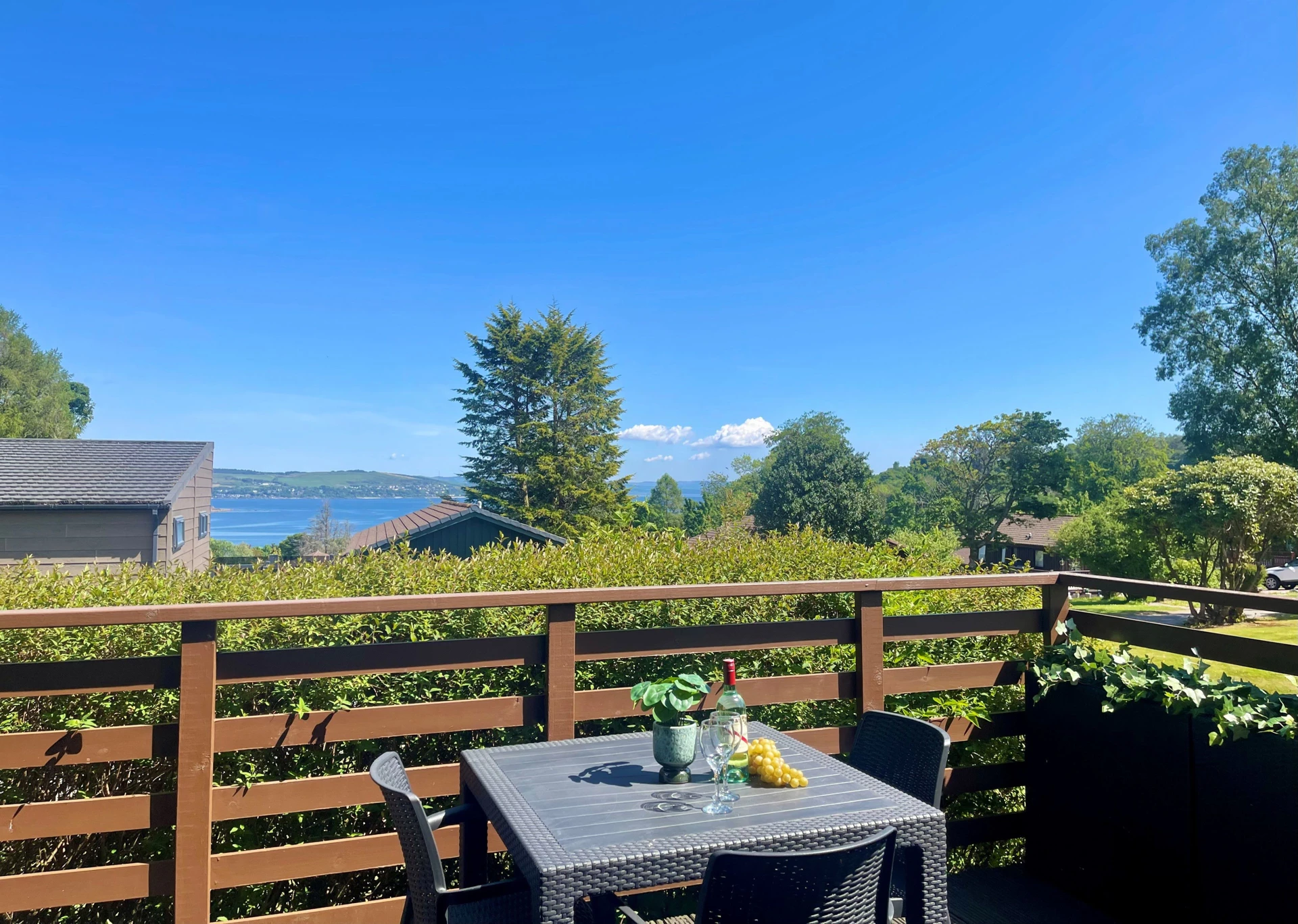 Loch View Lodge Image 1