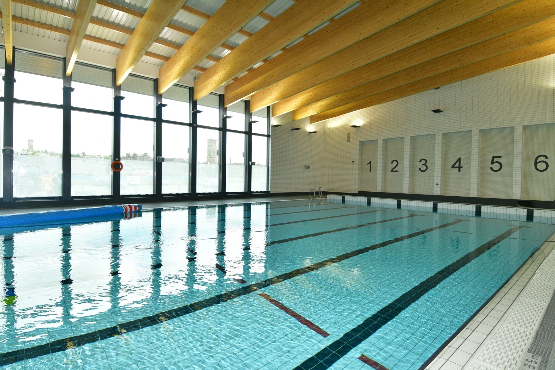 Background image - helensburgh_leisure_centre.jpg