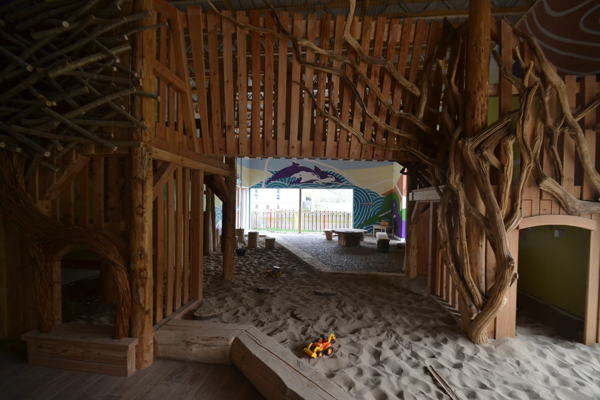 Background image - southqueensferryqfcrossing-roadbridge2.jpg