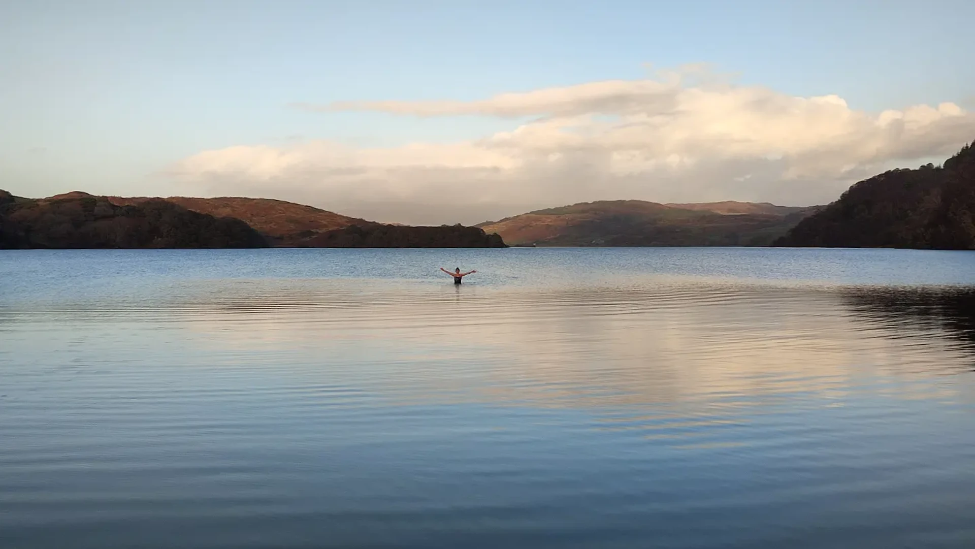 Background image - southqueensferryqfcrossing-roadbridge2.jpg