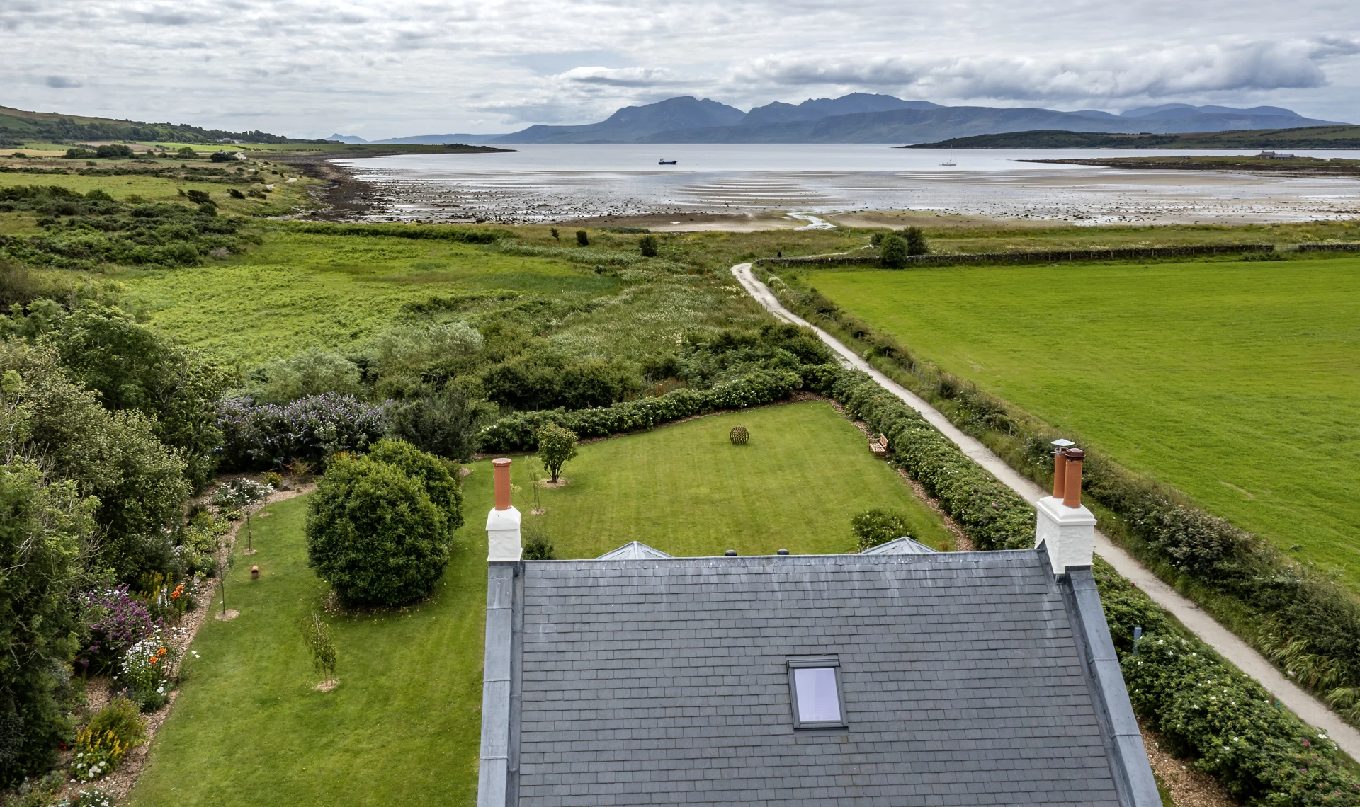 Background image - southqueensferryqfcrossing-roadbridge2.jpg