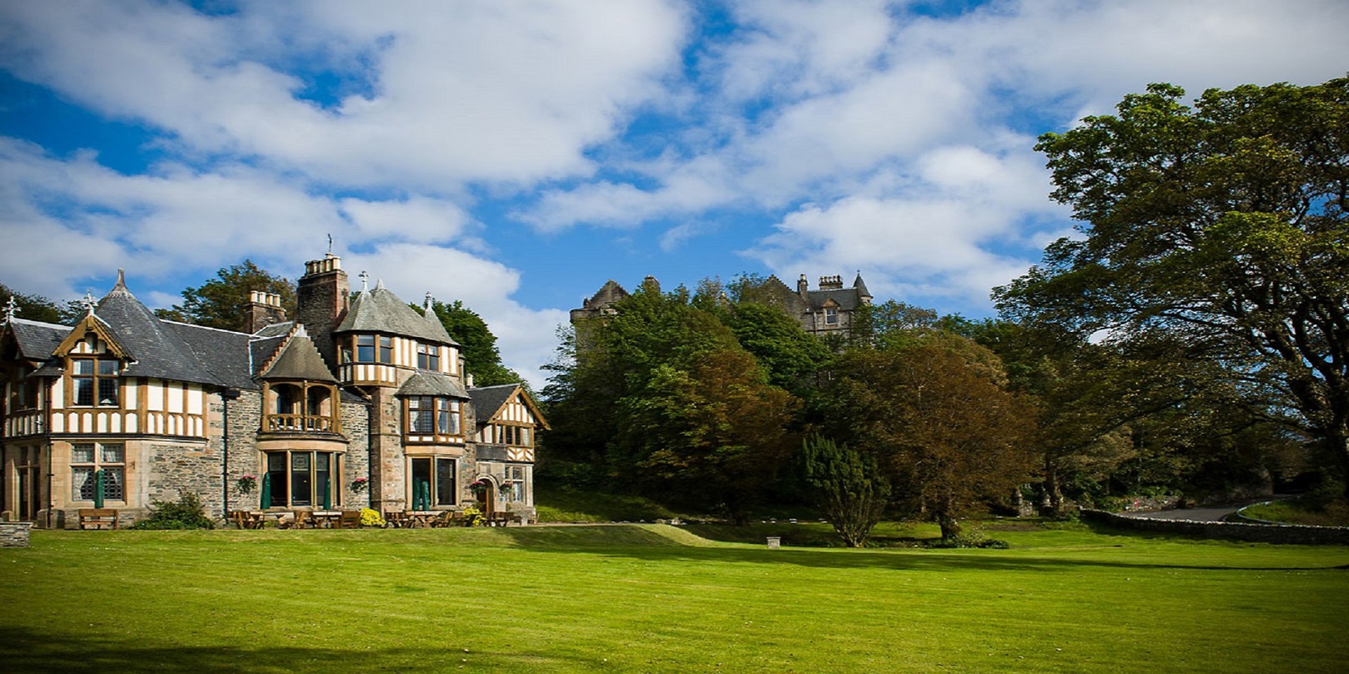 Background image - 110602kd-003_exterior___3.jpg