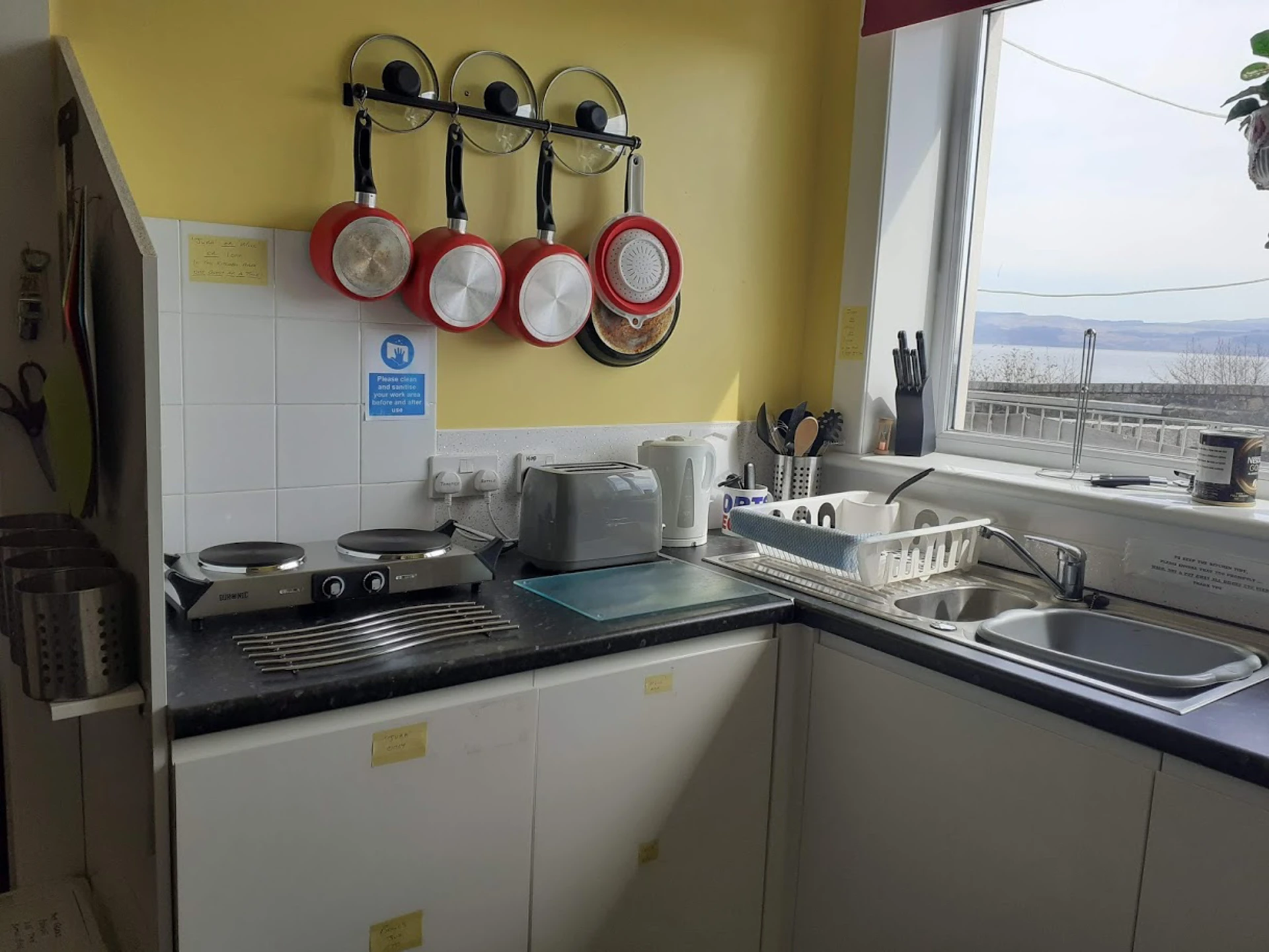 1 Of 3 Kitchen Areas