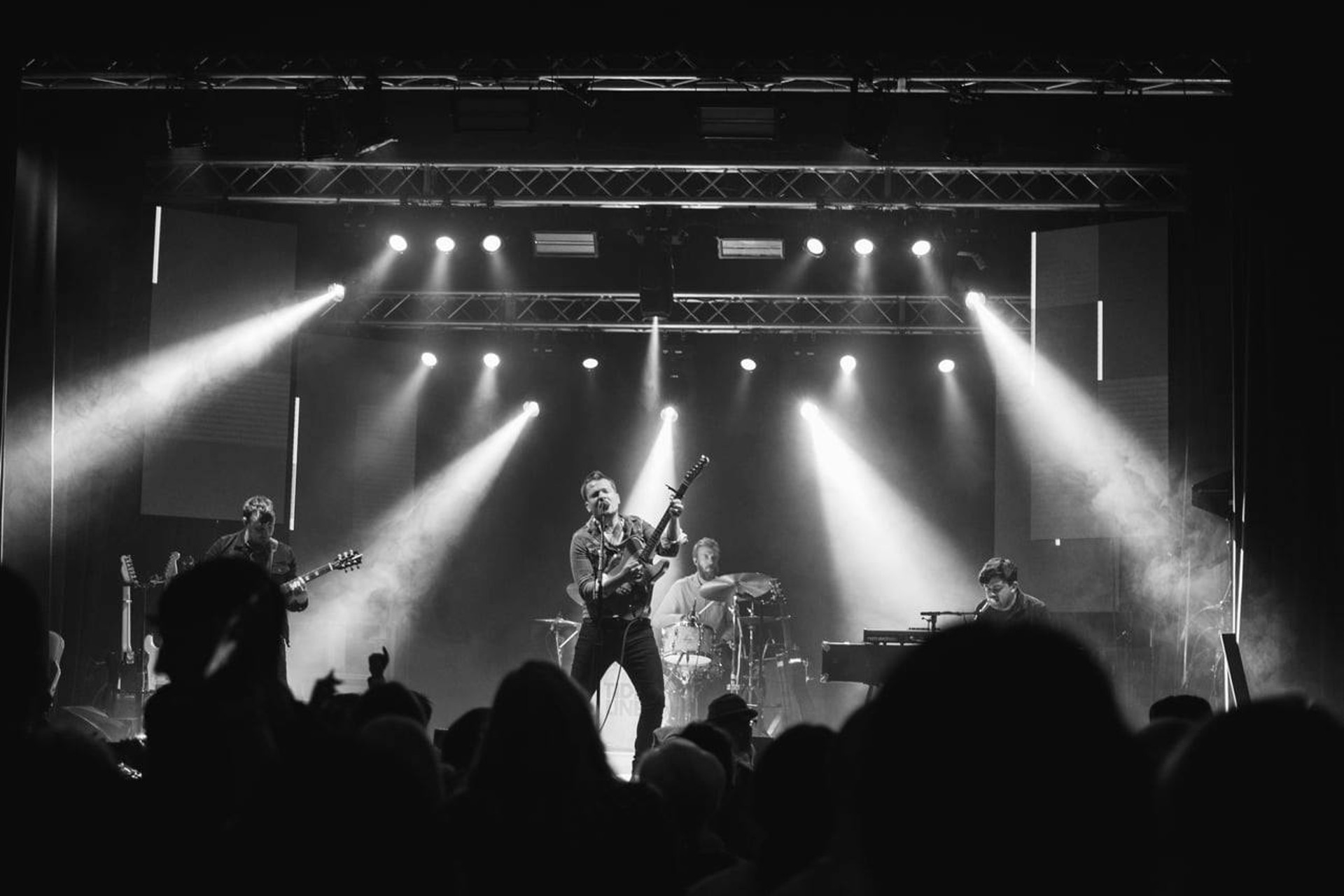 Background image - Mok