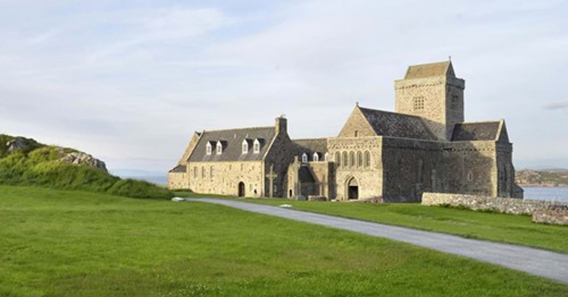 Background image - Iona Abbey