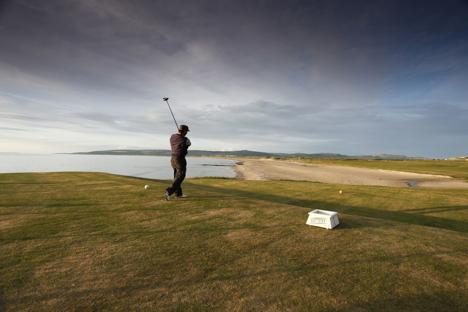 Background image - Visitscotland 26713872460